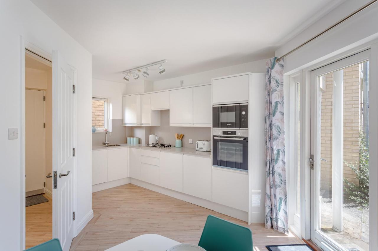 2 Bedroom City Centre Townhouse - With Parking Cambridge  Ngoại thất bức ảnh